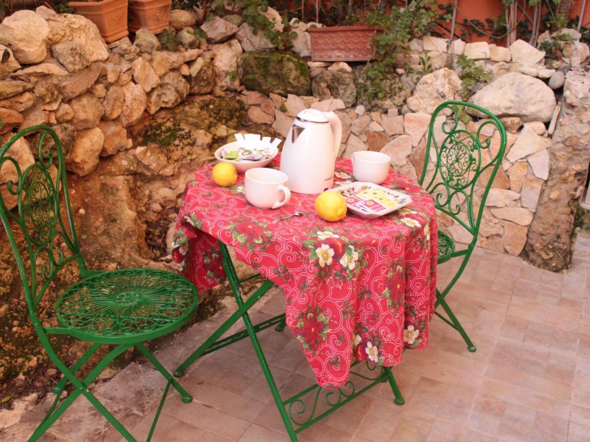 Arenada Private Rooms And Apartment Sud 卡利亚里 外观 照片